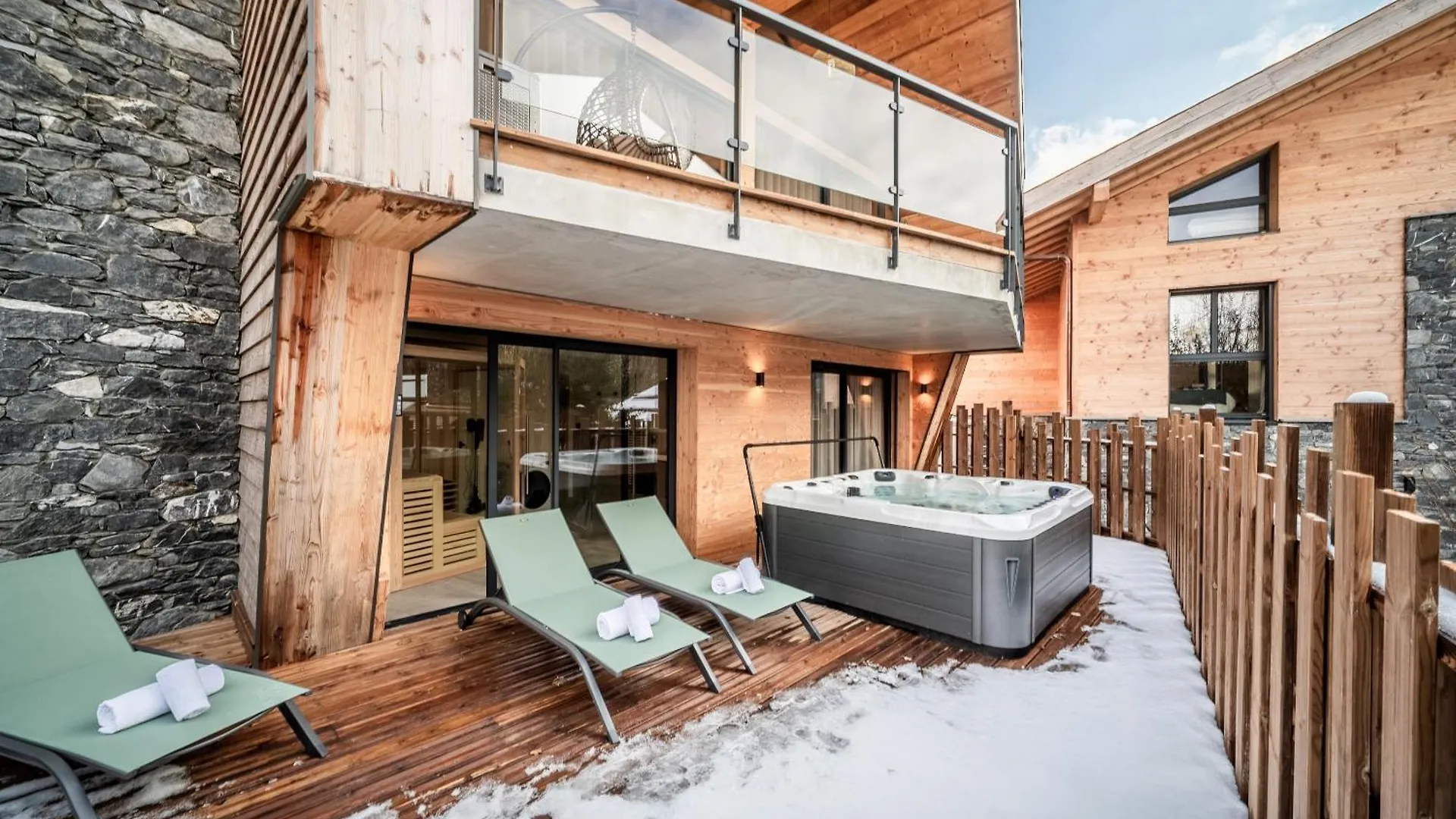 Chalet Marguerite, Morzine - By Emerald Stay Montriond France