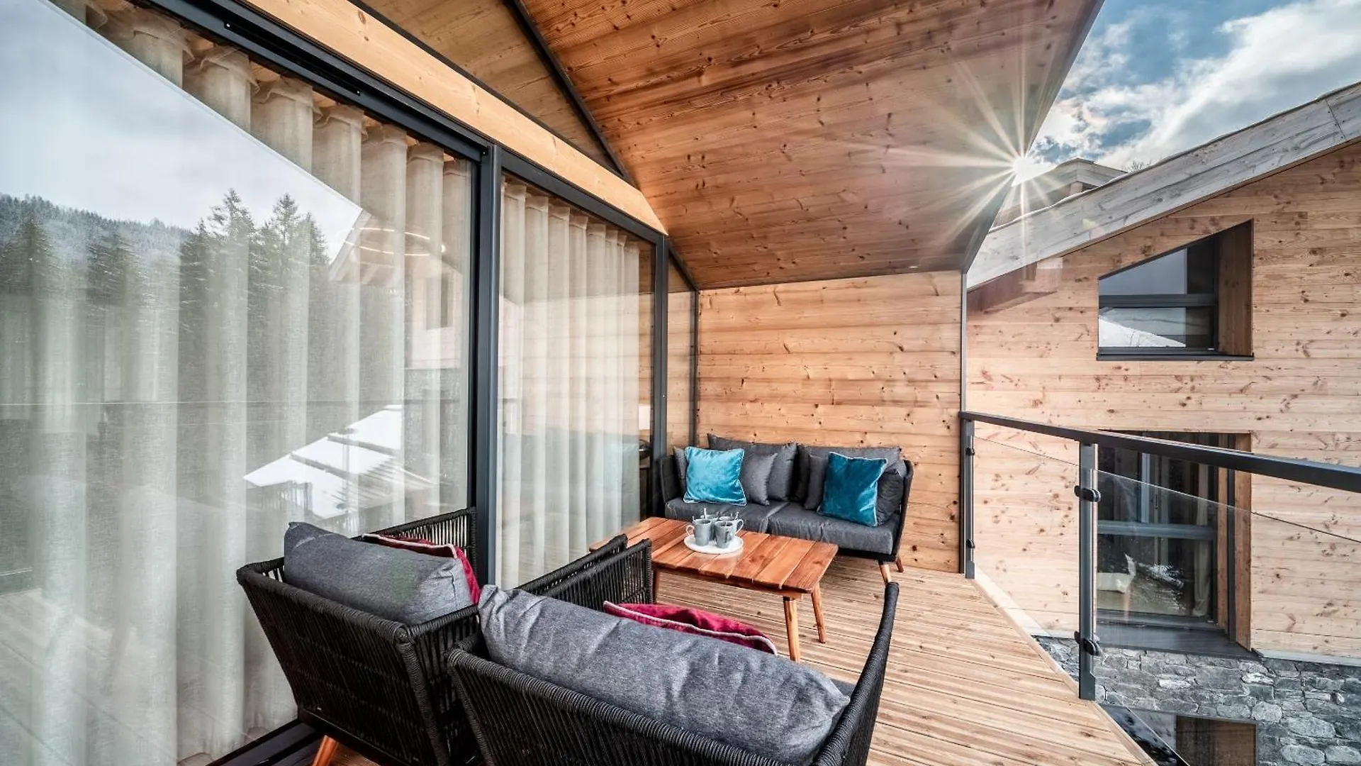 Chalet Marguerite, Morzine - By Emerald Stay Montriond