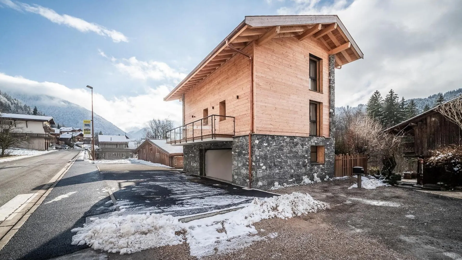 Chalet Marguerite, Morzine - By Emerald Stay Montriond France