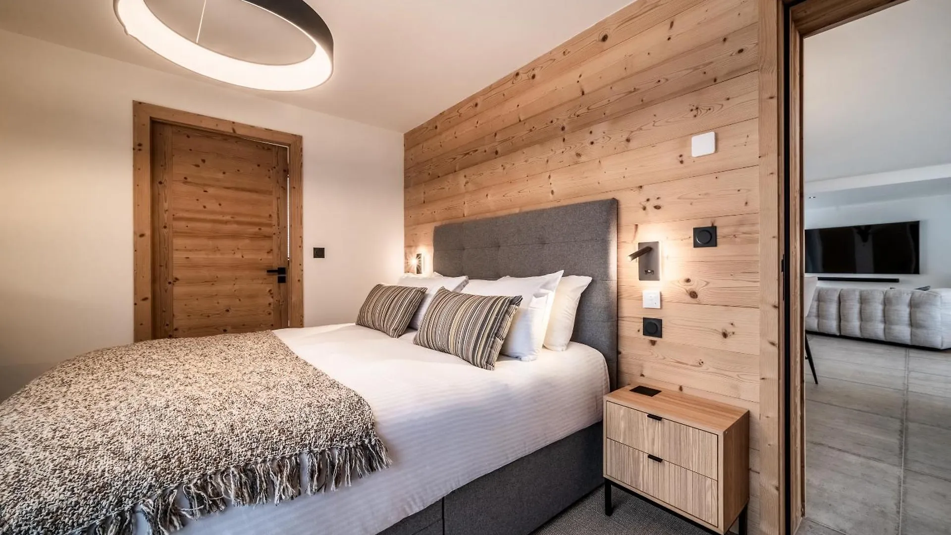 Chalet Marguerite, Morzine - By Emerald Stay Montriond