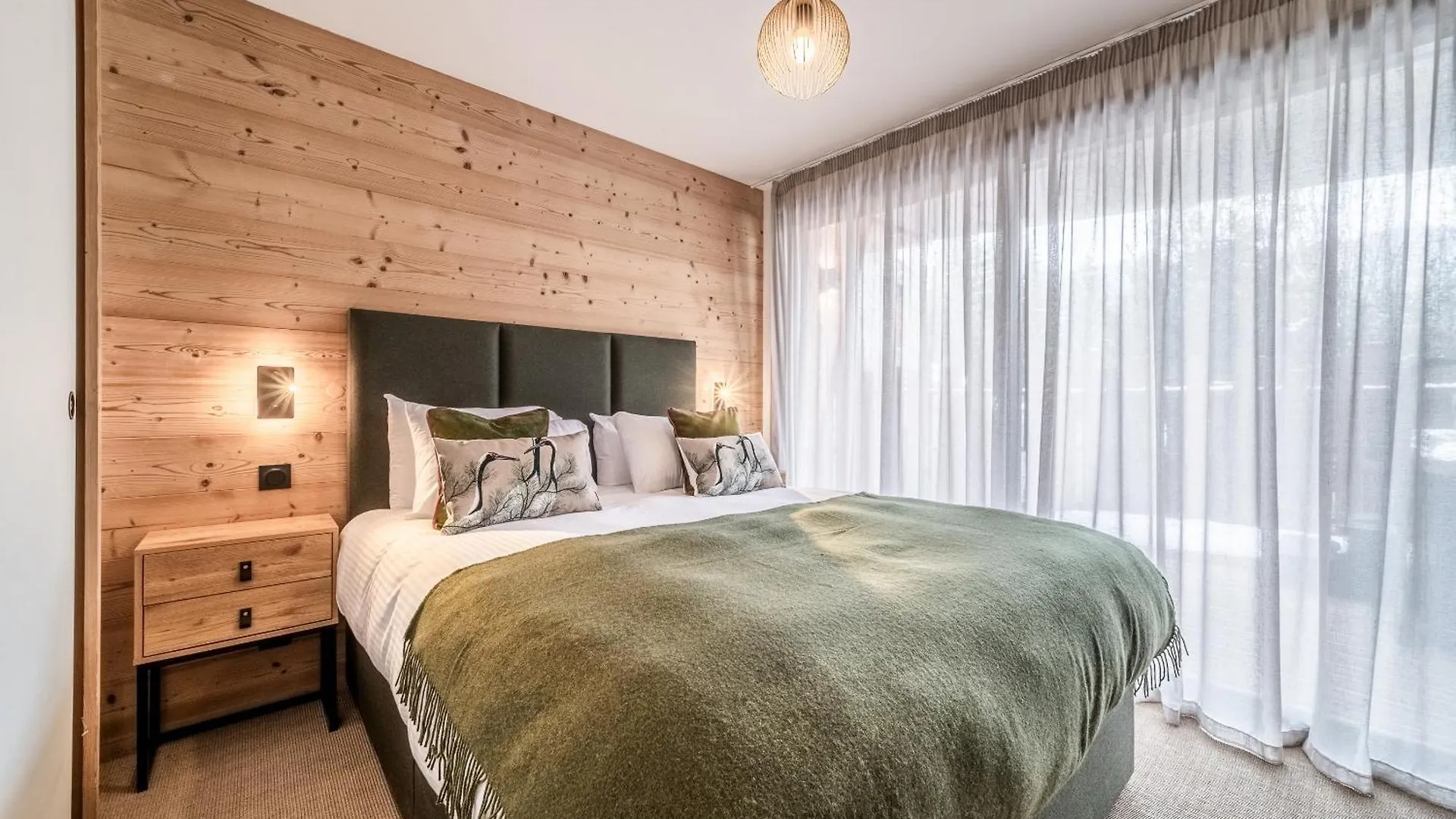 Chalet Marguerite, Morzine - By Emerald Stay Montriond