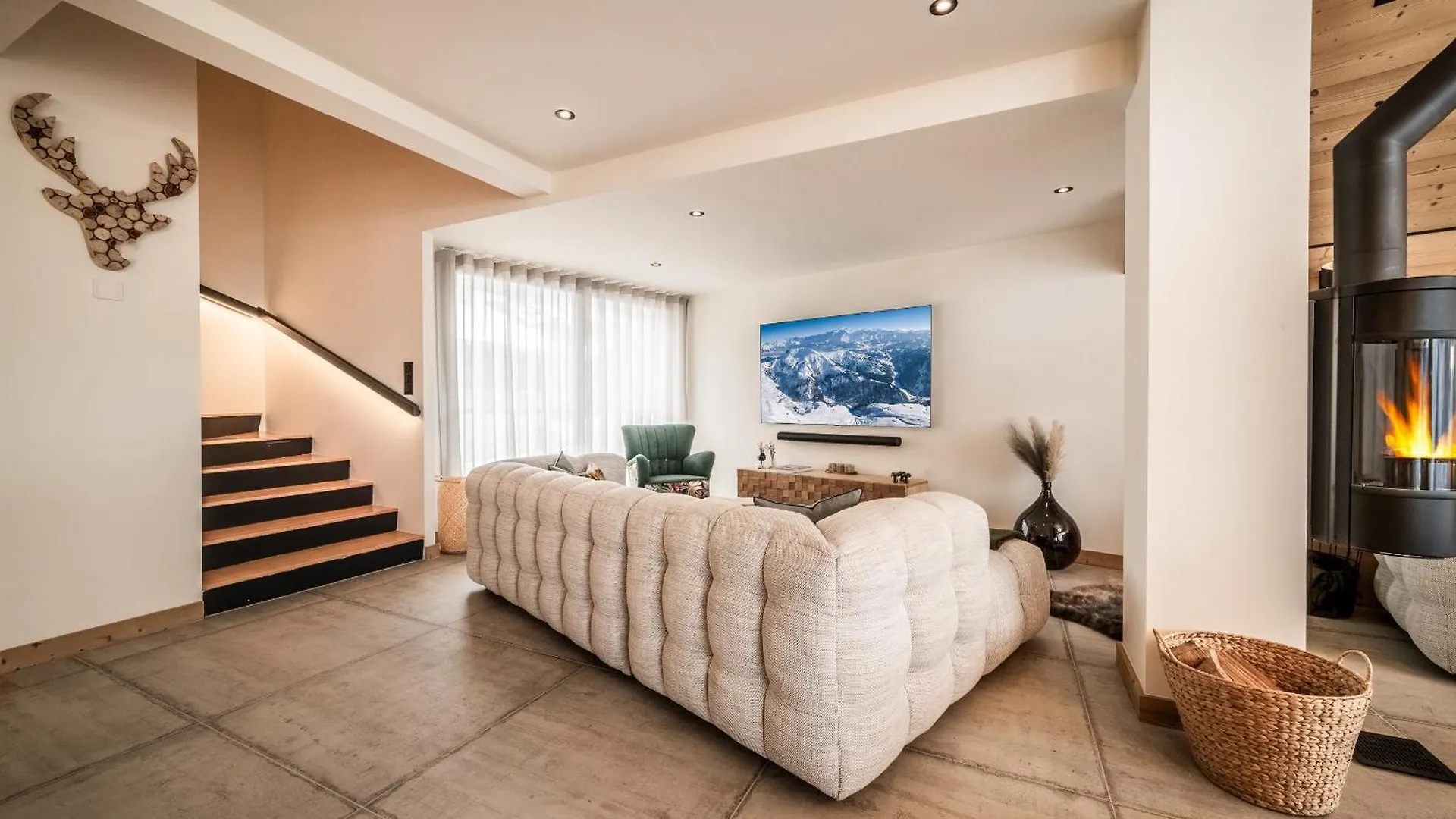 Chalet Marguerite, Morzine - By Emerald Stay Montriond
